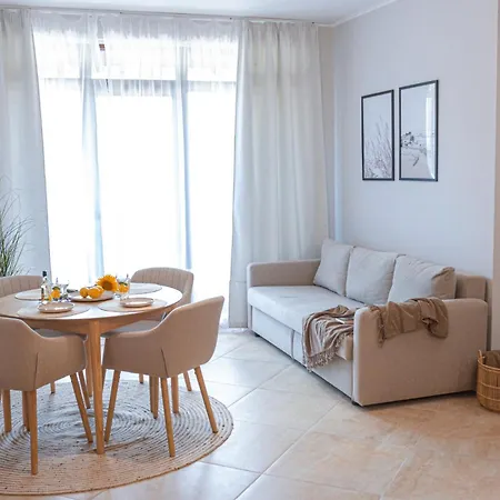 Апартаменты дизайнерско студио в модерна сграда -молимаркс делукс студио *