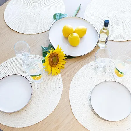 Apartmán дизайнерско студио в модерна сграда -молимаркс делукс студио