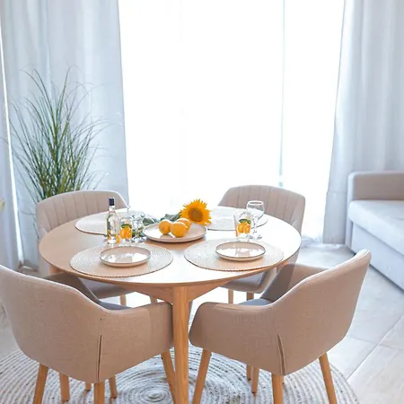 Apartmán дизайнерско студио в модерна сграда -молимаркс делукс студио Burgas City