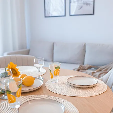 Apartmán дизайнерско студио в модерна сграда -молимаркс делукс студио Burgas City