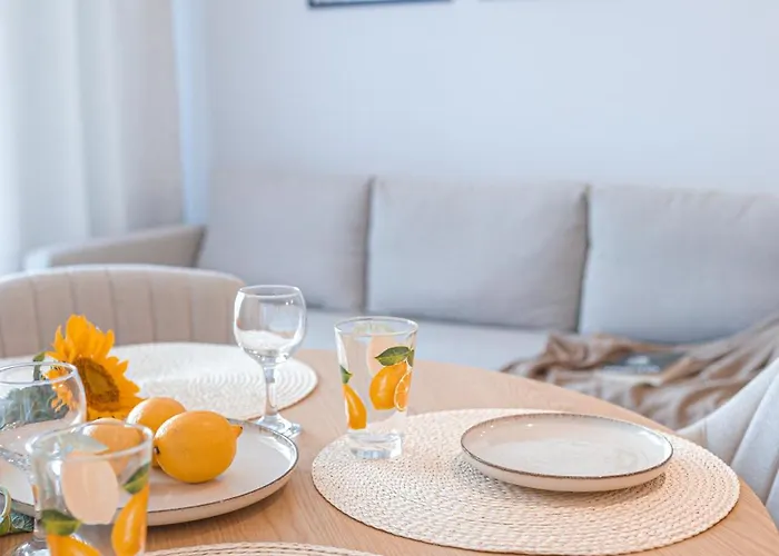 Апартаменты дизайнерско студио в модерна сграда -молимаркс делукс студио Бургас